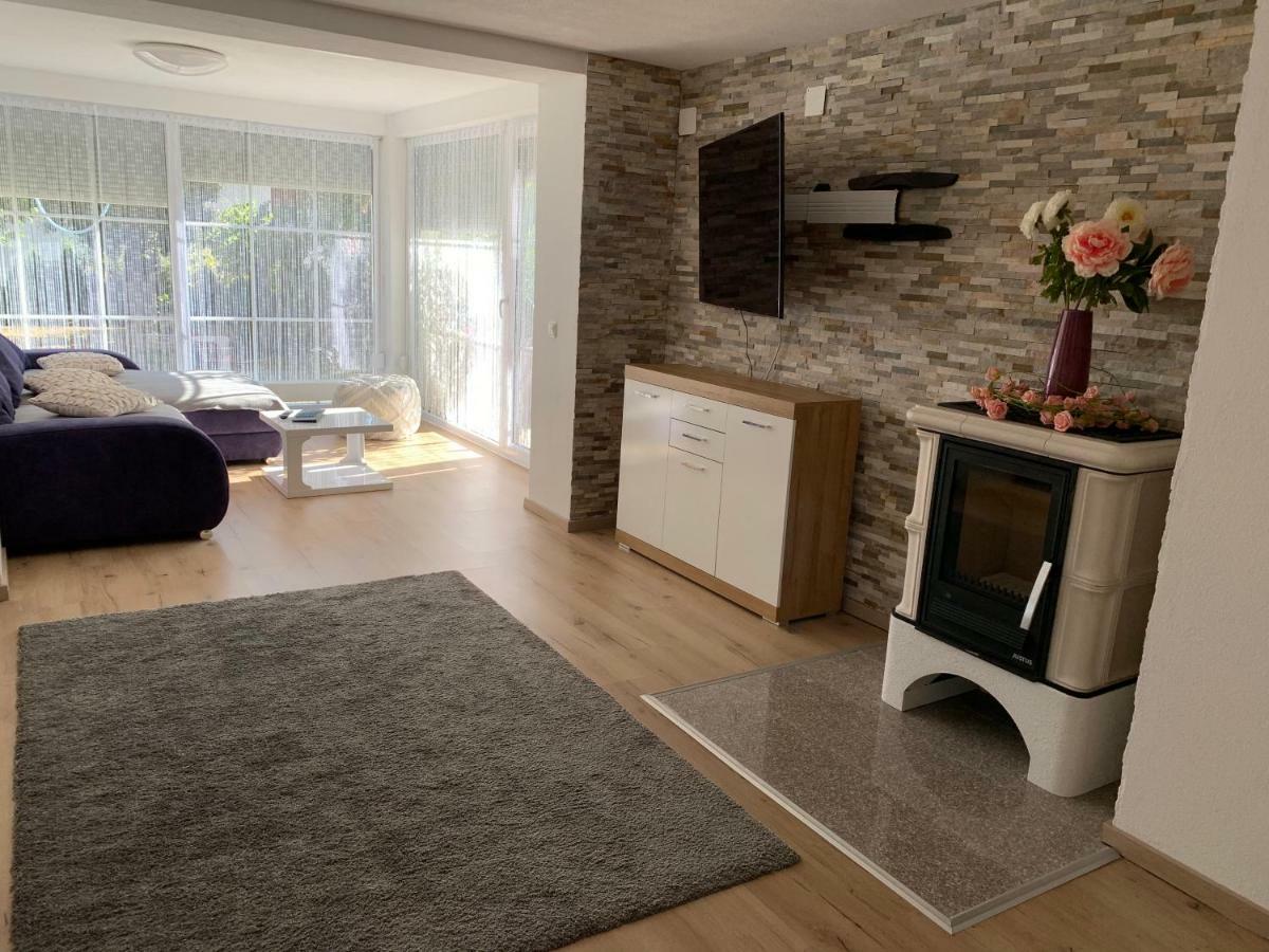 Terrassenwohnung In Estenfeld Bei Wuerzburg Zewnętrze zdjęcie